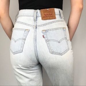 Vintage 512 Levi’s Mom Jeans